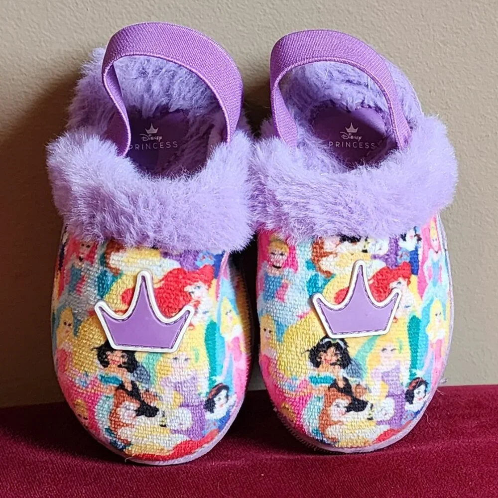 Disney Princess Slippers Toddler Size 5/6